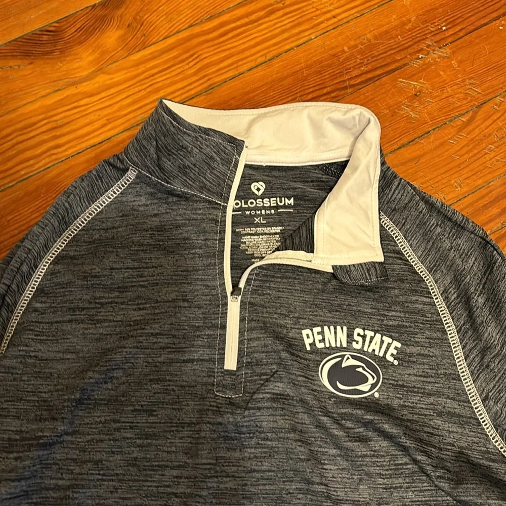 Penn State Women’s Zip Up Sweater NWT - Picture 3 of 6